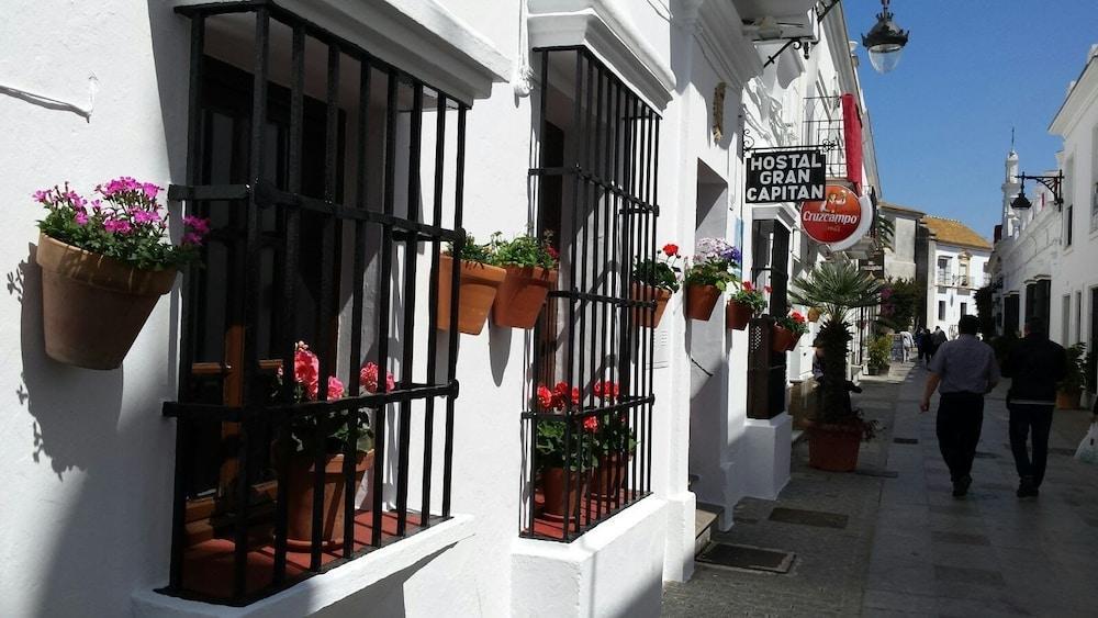 Hostal Gran Capitan Chipiona Ngoại thất bức ảnh